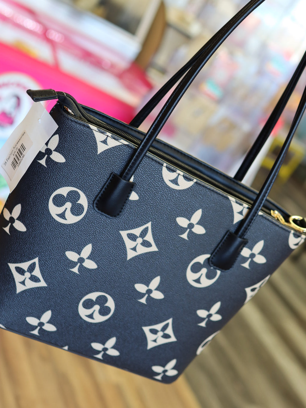Layla Black Medium Handbag